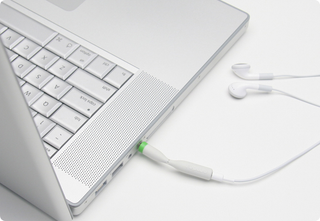 Illustration for article titled Replug Breakaway Audio Connector Prevents Your Gear From Getting Pwned